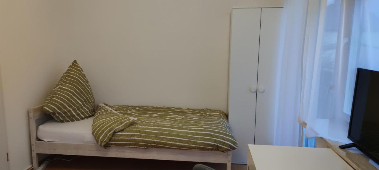 Schoene Und Optimal Gelegene Wohnung Og Weisskirchen Extérieur photo